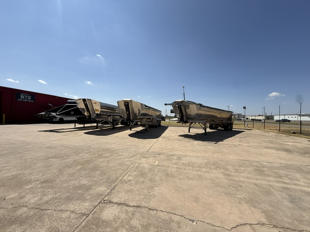 Brown Trailer Sales trailer gallery image