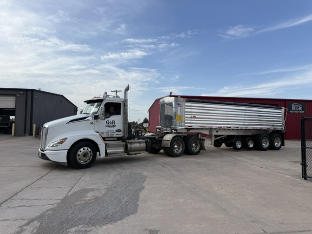 Brown Trailer Sales trailer gallery image